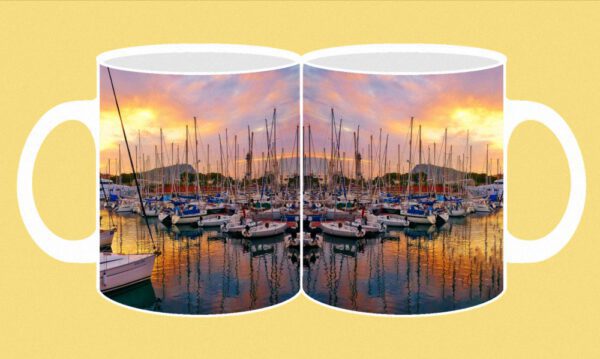 050-22-photomug-Yacht Harbor